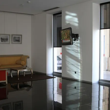 Otel Lazza 4*