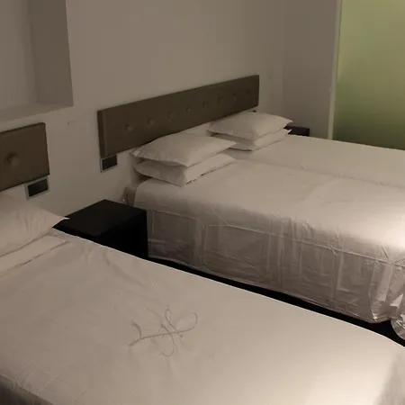 Lazza Otel