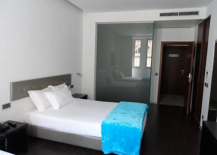 Lazza Szálloda Figueira da Foz